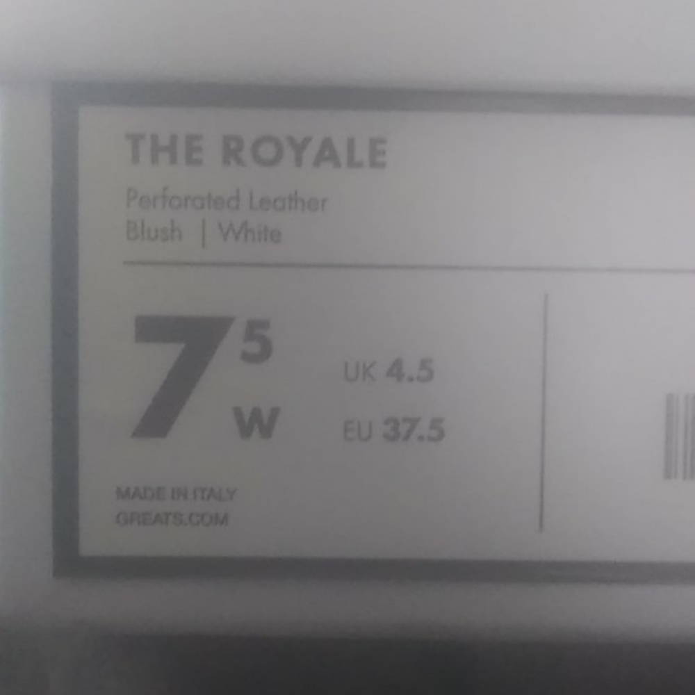 Women's shoes